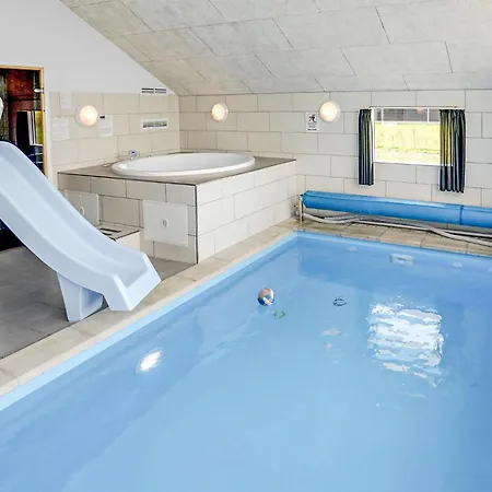 Feriehus Pet Friendly In With Sauna *